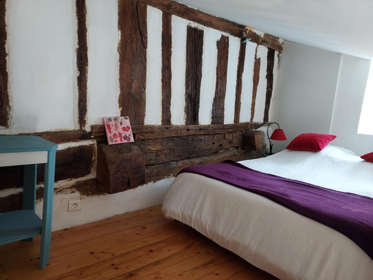 Bellevue 3 Rue Du Bourg A Montastruc 47380 Entree Independante * Montastruc (Hautes-Pyrenees)