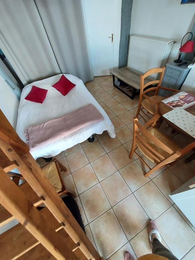 Gasthof Bellevue 3 Rue Du Bourg A Montastruc 47380 Entree Independante Montastruc (Hautes-Pyrenees)